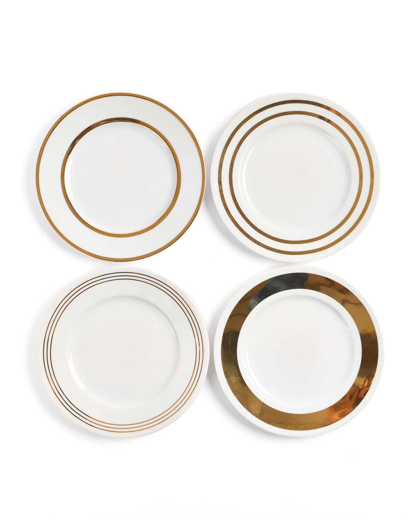 Opulent White and Gold-Rimmed Quarter Plate