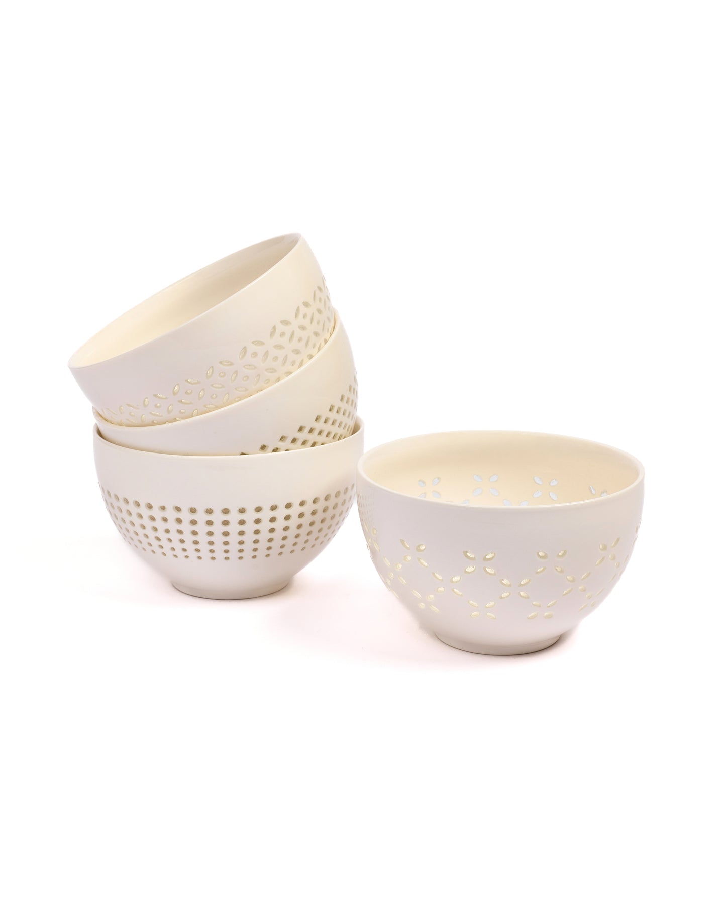 Elegant Ceramic Cutout Bowls – Set of 4