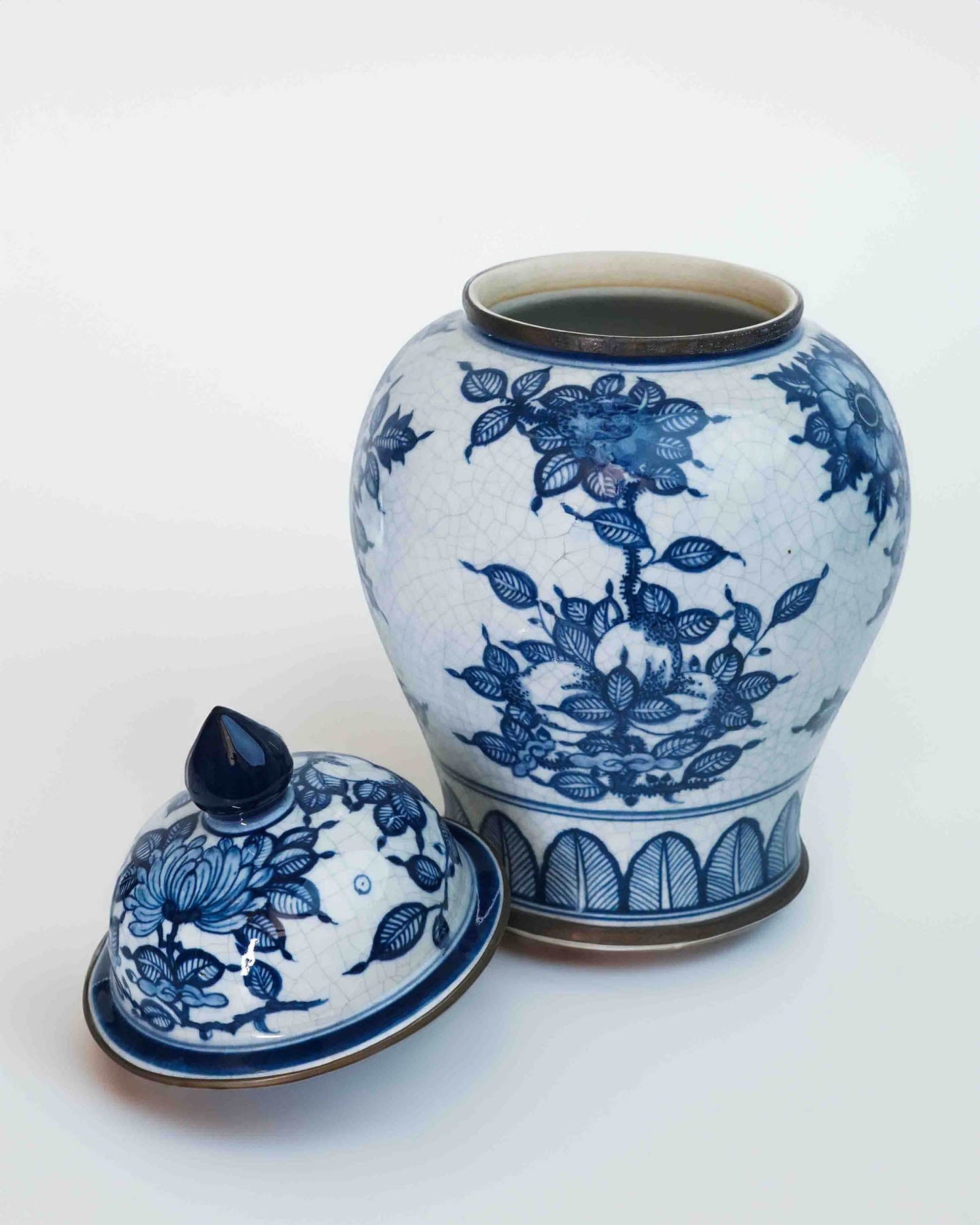Elegant Chinese Inspired Blue and White Floral Porcelain Jar with Lid