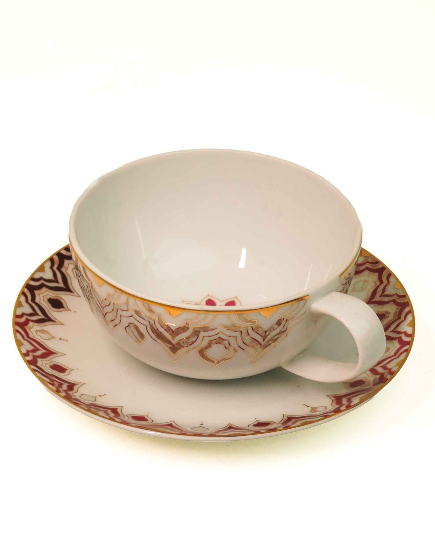 Porcelains Tea Cup with Saucer